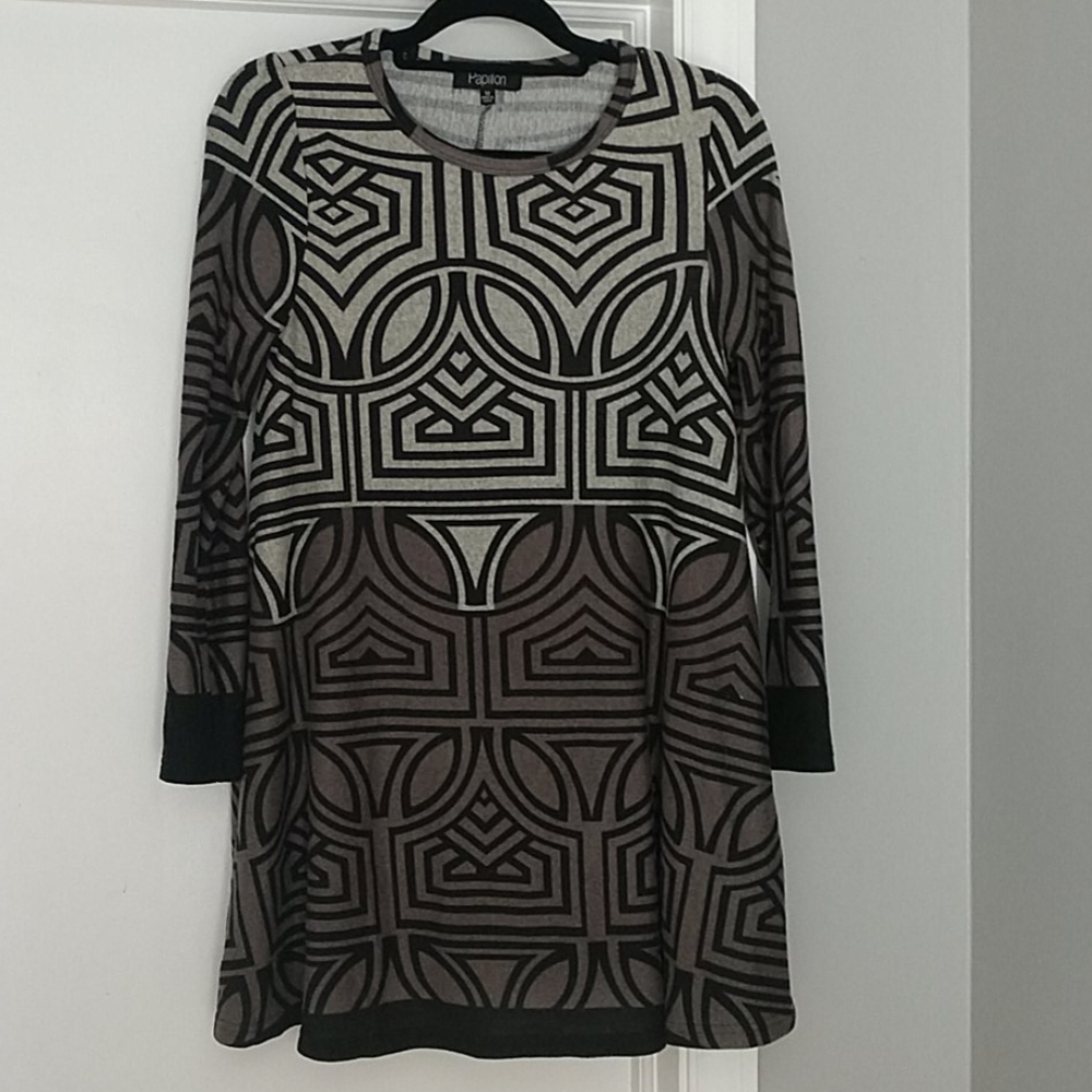Papillon black, grey and brown tunic